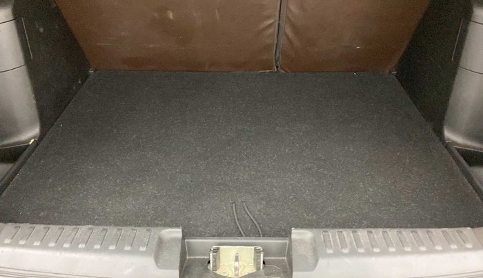 2021 Toyota URBAN CRUISER PREMIUM GRADE AT DUAL TONE, Petrol, Automatic, 82,237 km, Boot Inside