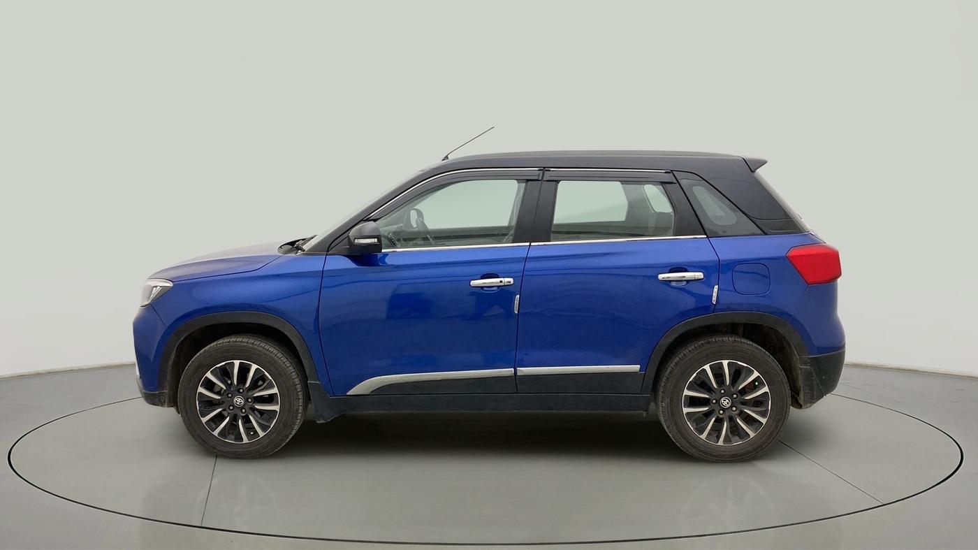 2021 Toyota URBAN CRUISER PREMIUM GRADE AT DUAL TONE, Petrol, Automatic, 82,237 km, Left Side