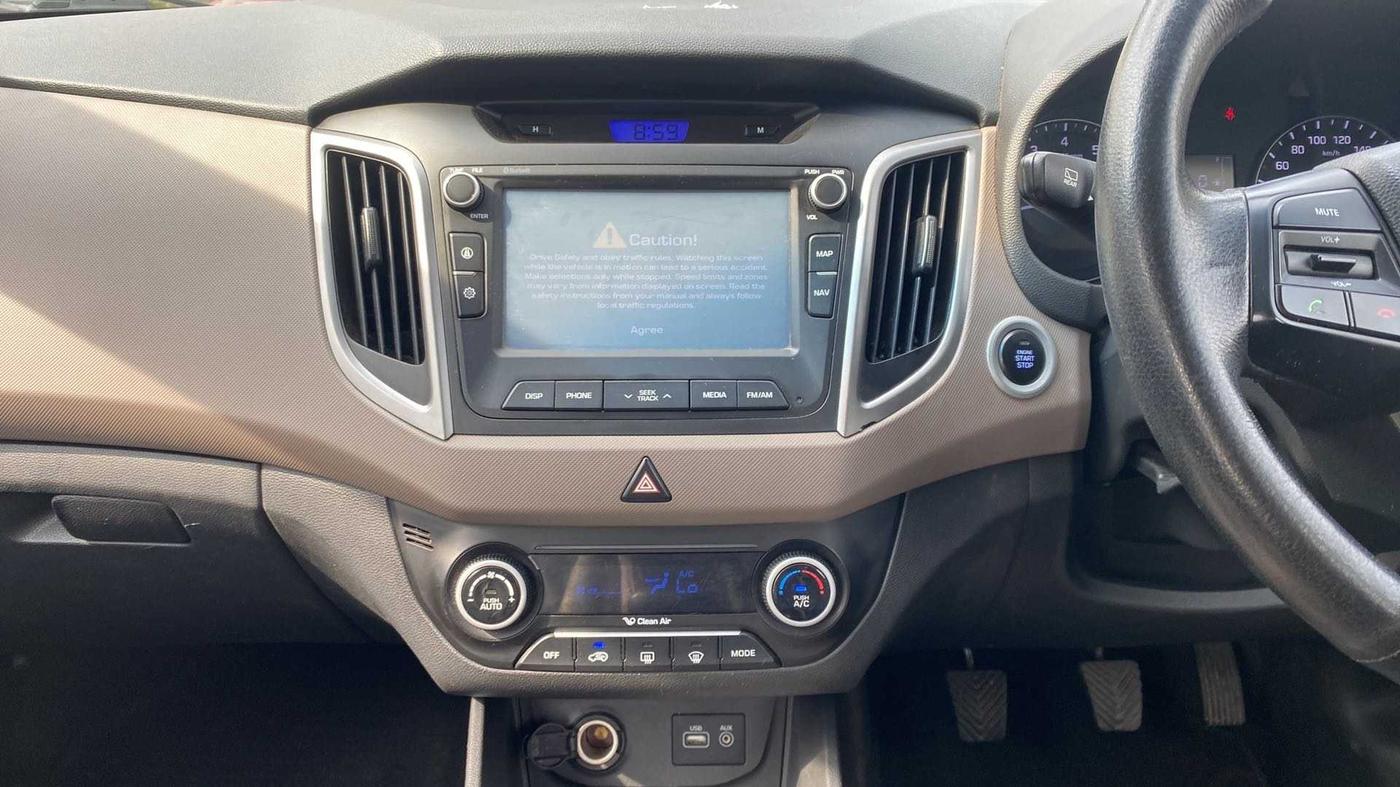 2017 Hyundai Creta SX PLUS 1.6 PETROL, Petrol, Manual, 52,427 km, Air Conditioner