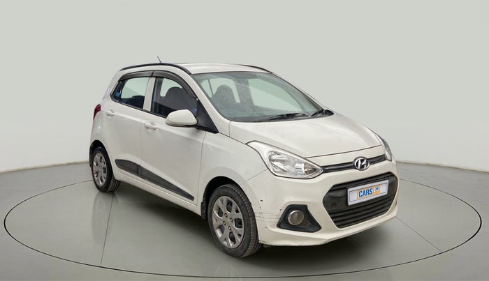 2015 Hyundai Grand i10 SPORTZ 1.2 KAPPA VTVT, Petrol, Manual, 96,142 km, Right Front Diagonal