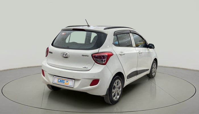 2015 Hyundai Grand i10 SPORTZ 1.2 KAPPA VTVT, Petrol, Manual, 96,142 km, Right Back Diagonal
