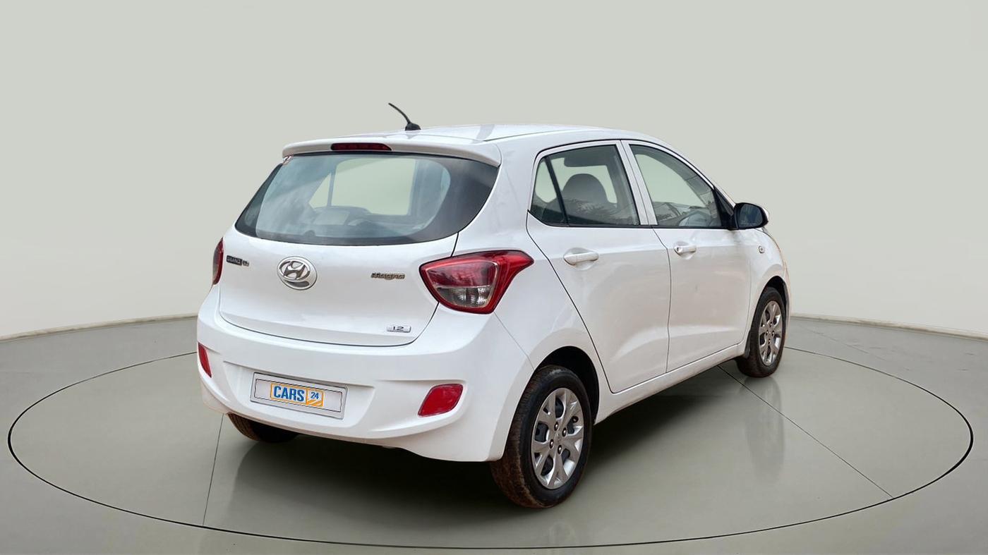 2013 Hyundai Grand i10 MAGNA 1.2 KAPPA VTVT, Petrol, Manual, 98,732 km, Right Back Diagonal