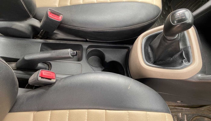 2013 Hyundai Grand i10 MAGNA 1.2 KAPPA VTVT, Petrol, Manual, 98,732 km, Gear Lever