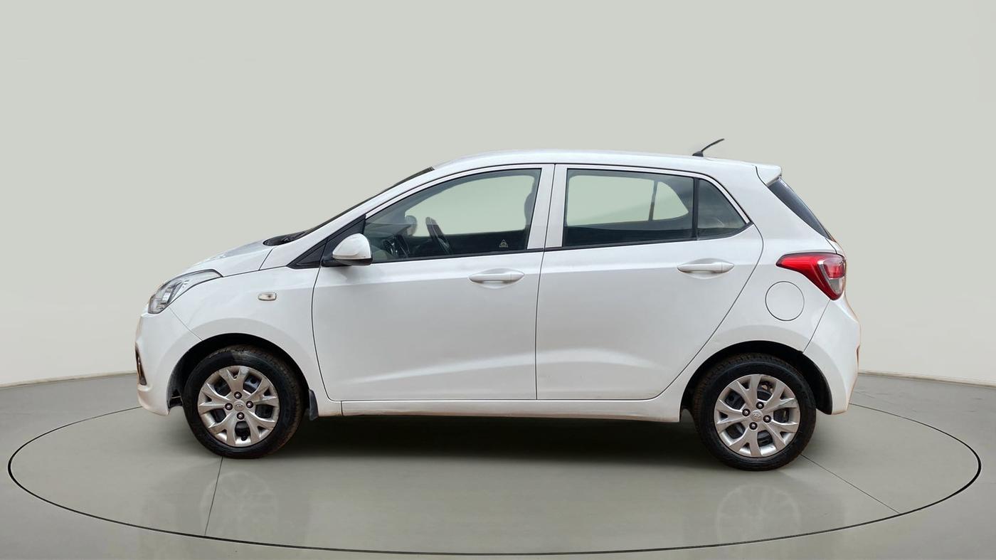 2013 Hyundai Grand i10 MAGNA 1.2 KAPPA VTVT, Petrol, Manual, 98,732 km, Left Side