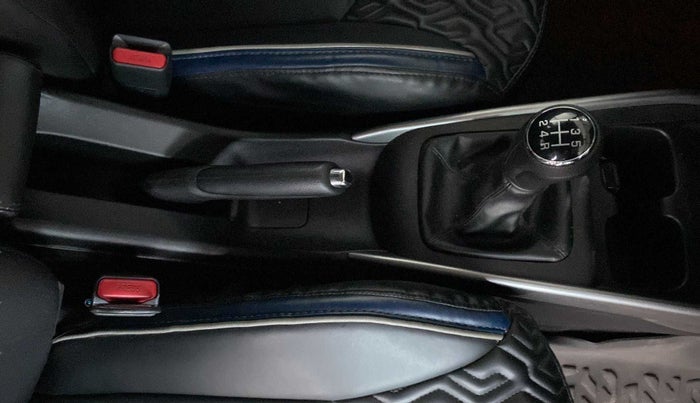 2023 Maruti Baleno ALPHA PETROL 1.2, Petrol, Manual, 22,213 km, Gear Lever