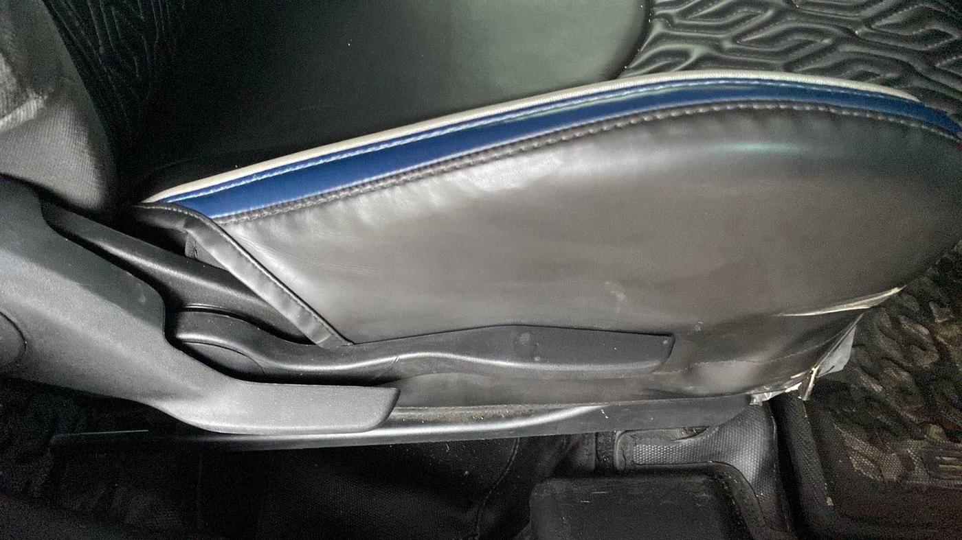 2023 Maruti Baleno ALPHA PETROL 1.2, Petrol, Manual, 22,213 km, Driver Side Adjustment Panel