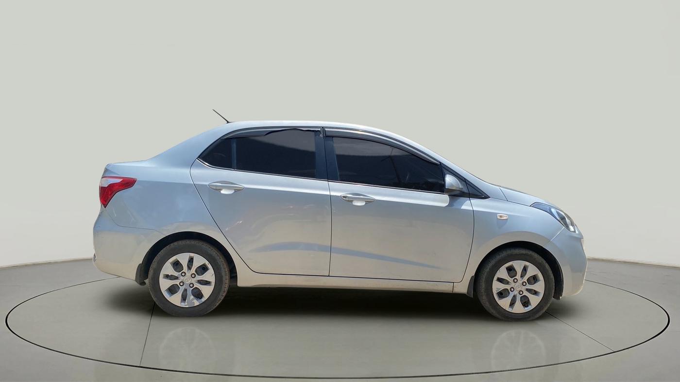 2019 Hyundai Xcent S 1.2, Petrol, Manual, 40,787 km, Right Side
