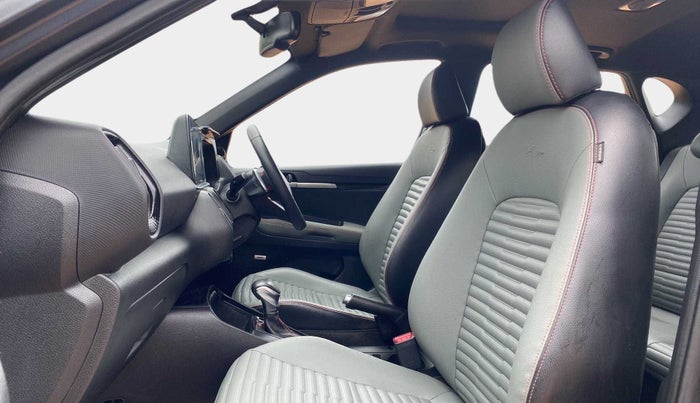 2023 KIA SONET X LINE 1.0 DCT, Petrol, Automatic, 5,703 km, Right Side Front Door Cabin