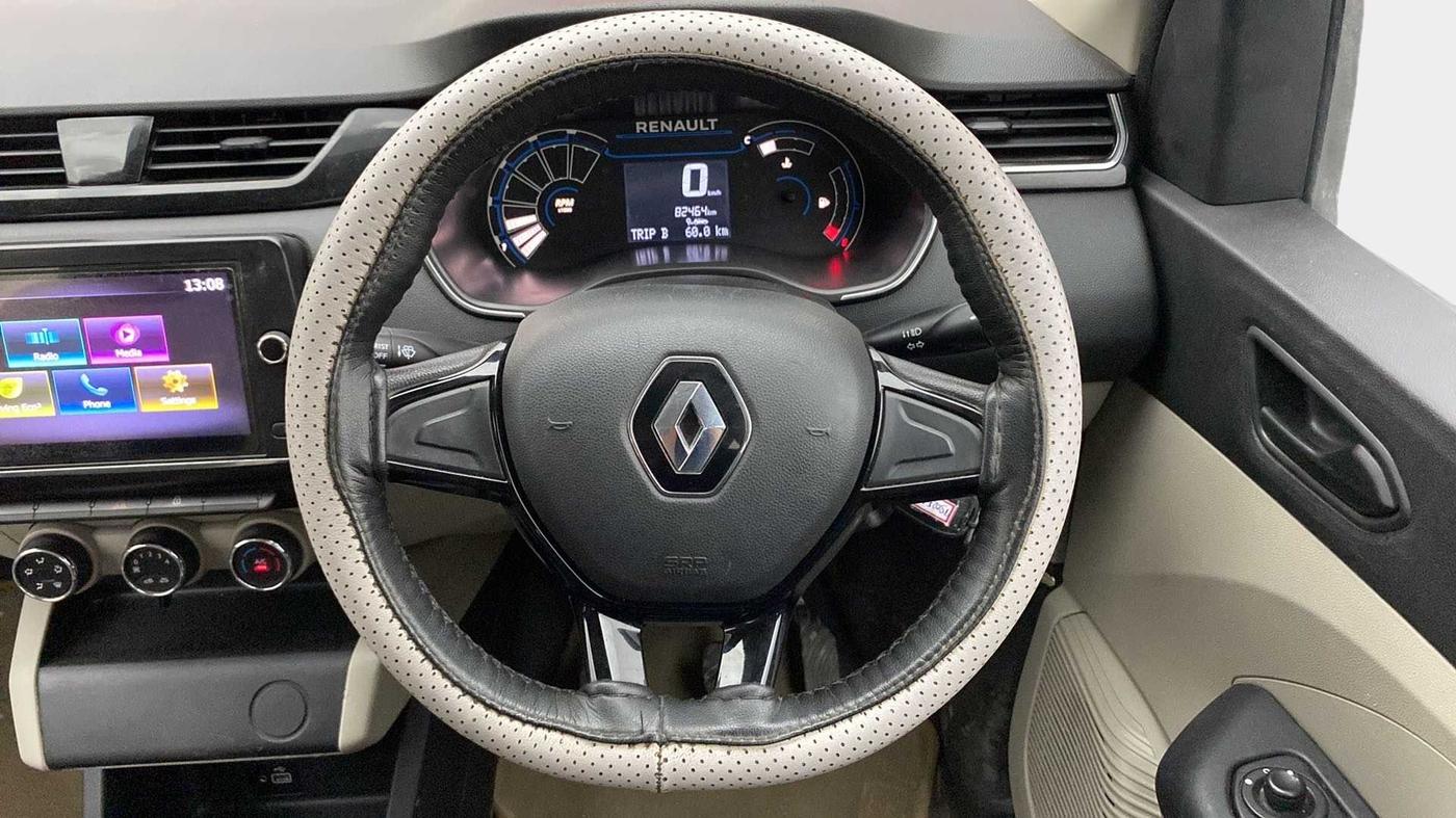 2019 Renault TRIBER RXT, Petrol, Manual, 82,607 km, Steering Wheel Close Up