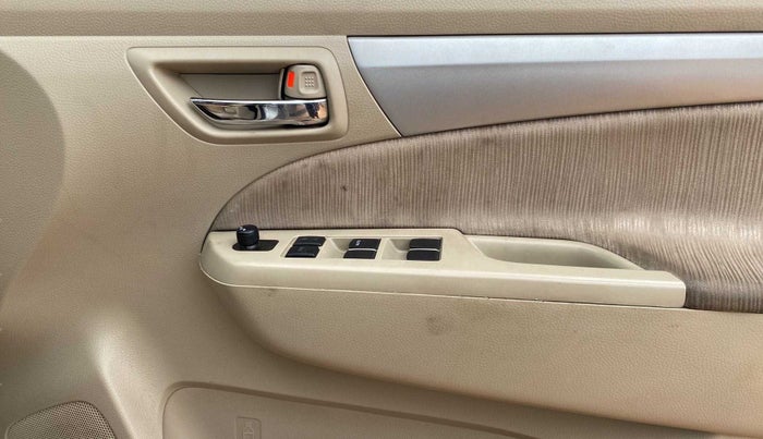 2014 Maruti Ertiga VXI, Petrol, Manual, 92,758 km, Driver Side Door Panels Control