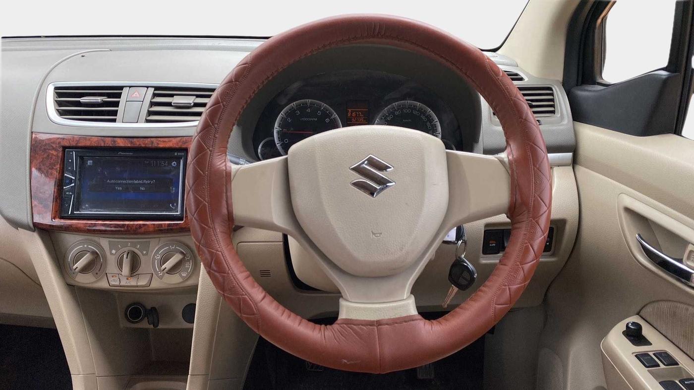 2014 Maruti Ertiga VXI, Petrol, Manual, 92,758 km, Steering Wheel Close Up