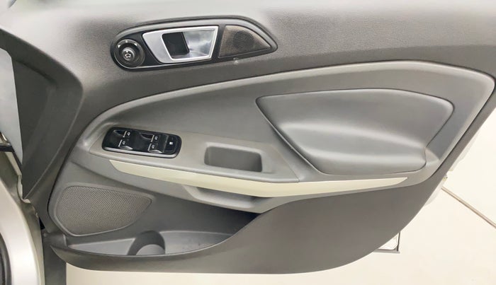 2016 Ford Ecosport TITANIUM+ 1.5L DIESEL, Diesel, Manual, 79,280 km, Driver Side Door Panels Control