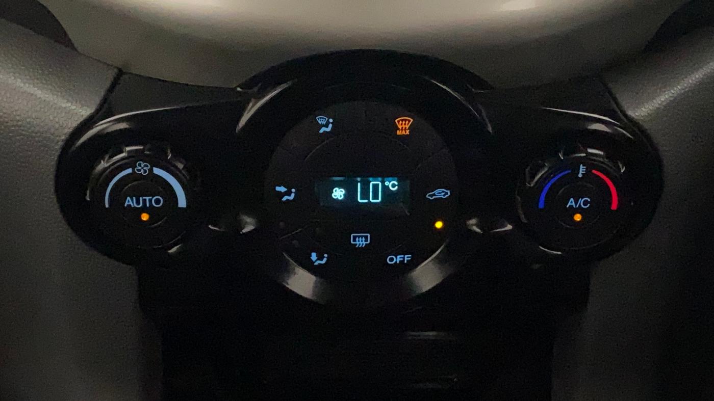 2016 Ford Ecosport TITANIUM+ 1.5L DIESEL, Diesel, Manual, 79,280 km, Automatic Climate Control