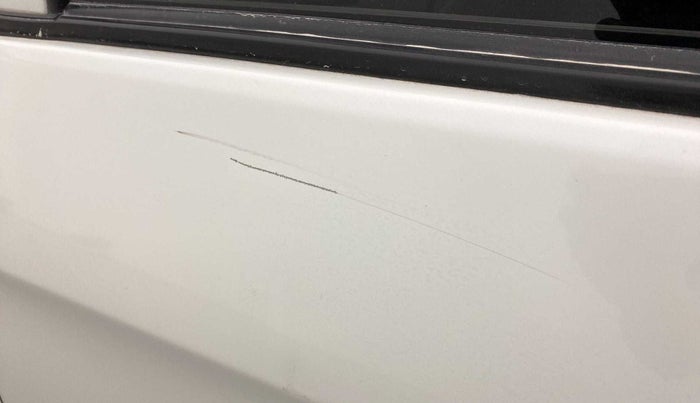 2019 Maruti Celerio ZXI, Petrol, Manual, 99,910 km, Rear left door - Minor scratches