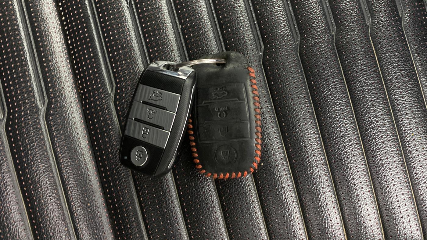 2021 KIA SONET GTX PLUS 1.0 DCT, Petrol, Automatic, 43,253 km, Key Close Up