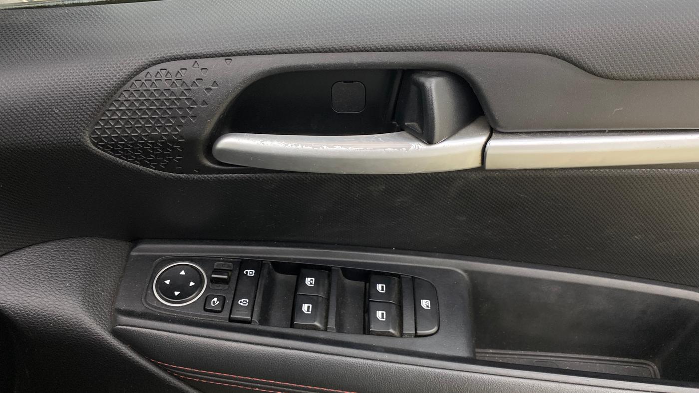 2021 KIA SONET GTX PLUS 1.0 DCT, Petrol, Automatic, 43,253 km, Driver Side Door Panels Control