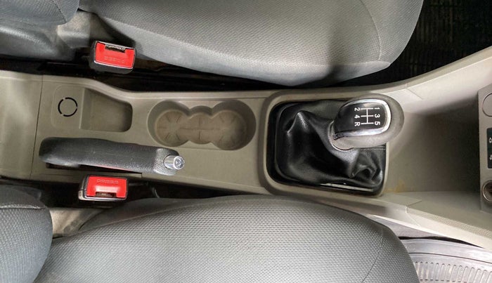 2017 Tata Tiago XZ PETROL, Petrol, Manual, 70,332 km, Gear Lever