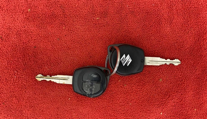 2014 Maruti Swift Dzire VXI, Petrol, Manual, 65,612 km, Key Close Up