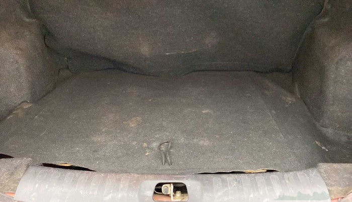 2014 Maruti Swift Dzire VXI, Petrol, Manual, 65,612 km, Boot Inside