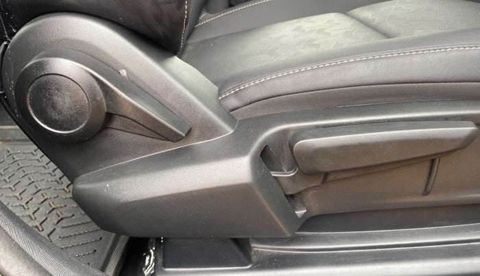 2023 Tata ALTROZ XZA PLUS, Petrol, Automatic, 5,198 km, Driver Side Adjustment Panel