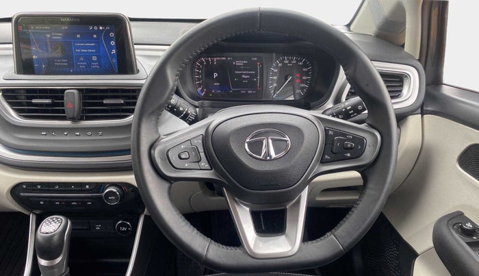 2023 Tata ALTROZ XZA PLUS, Petrol, Automatic, 5,198 km, Steering Wheel Close Up