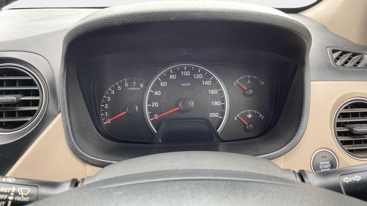 2016 Hyundai Grand i10 ASTA (O) AT 1.2 KAPPA VTVT, Petrol, Automatic, 52,685 km, Air Conditioner