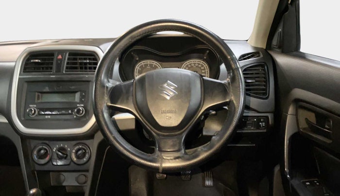 2022 Maruti Vitara Brezza LXI, Petrol, Manual, 24,474 km, Steering Wheel Close Up