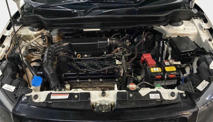 2022 Maruti Vitara Brezza LXI, Petrol, Manual, 24,474 km, Open Bonet