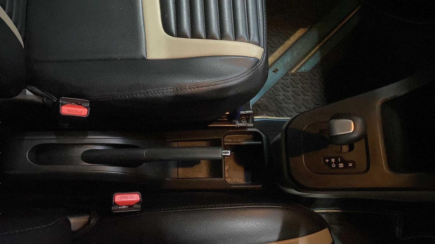 2022 Maruti New Wagon-R VXI 1.0 AMT, Petrol, Automatic, 28,785 km, Gear Lever