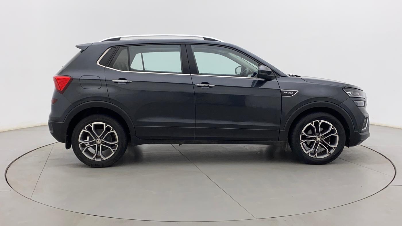 2021 Skoda KUSHAQ STYLE 1.0L TSI AT, Petrol, Automatic, 39,931 km, Right Side View