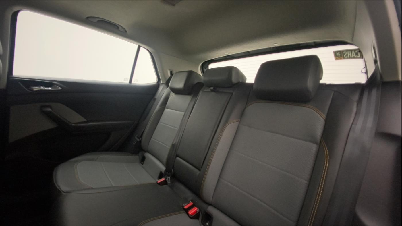 2021 Skoda KUSHAQ STYLE 1.0L TSI AT, Petrol, Automatic, 39,931 km, Right Side Rear Door Cabin