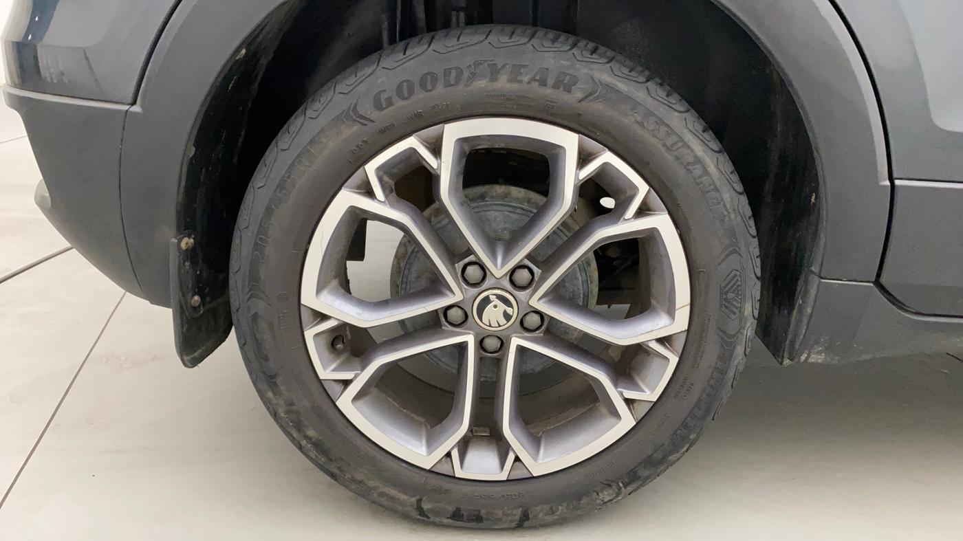 2021 Skoda KUSHAQ STYLE 1.0L TSI AT, Petrol, Automatic, 39,931 km, Right Rear Wheel
