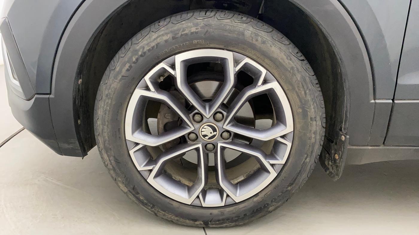2021 Skoda KUSHAQ STYLE 1.0L TSI AT, Petrol, Automatic, 39,931 km, Left Front Wheel