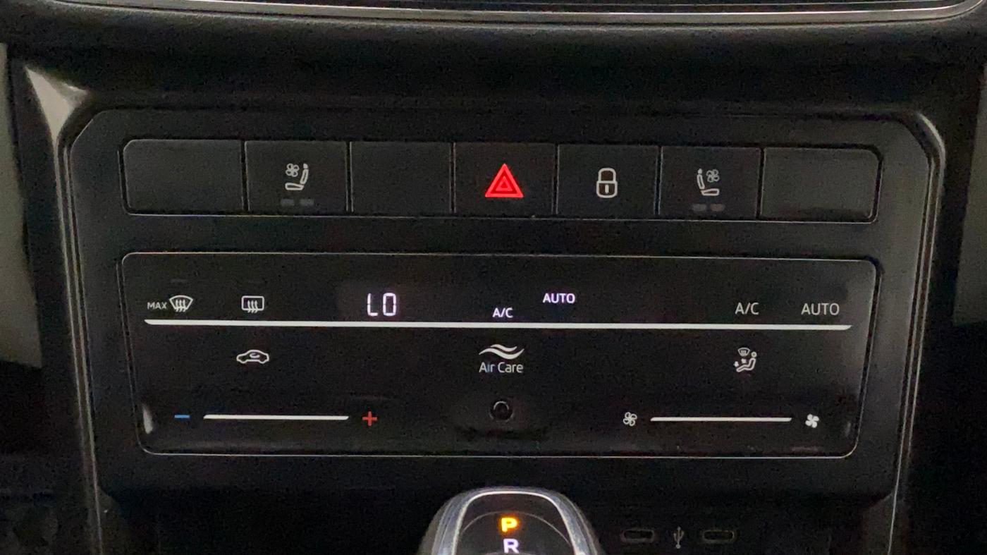 2021 Skoda KUSHAQ STYLE 1.0L TSI AT, Petrol, Automatic, 39,931 km, Automatic Climate Control