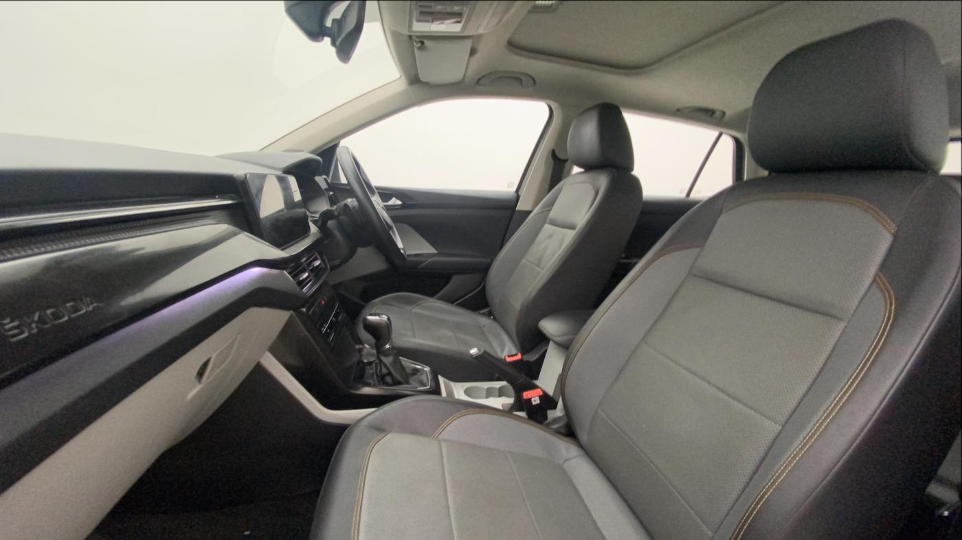 2021 Skoda KUSHAQ STYLE 1.0L TSI AT, Petrol, Automatic, 39,931 km, Right Side Front Door Cabin