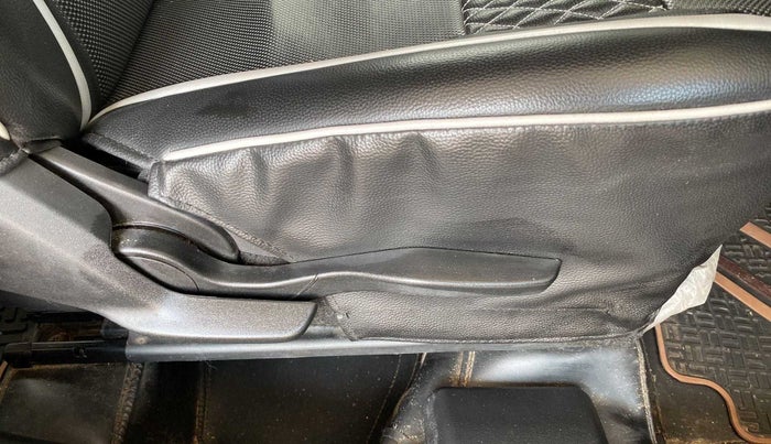 2021 Maruti Baleno ZETA PETROL 1.2, Petrol, Manual, 27,957 km, Driver Side Adjustment Panel
