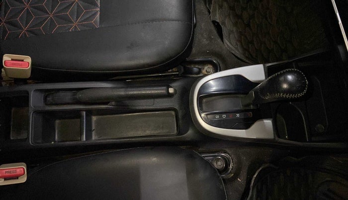 2016 Honda Jazz 1.2L I-VTEC V AT, Petrol, Automatic, 37,586 km, Gear Lever