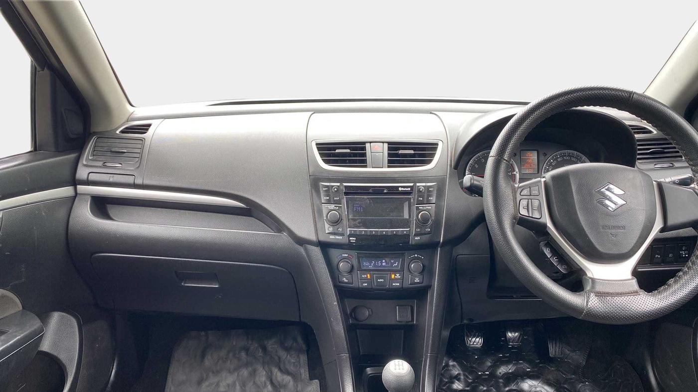 2015 Maruti Swift ZXI, Petrol, Manual, 26,639 km, Air Conditioner