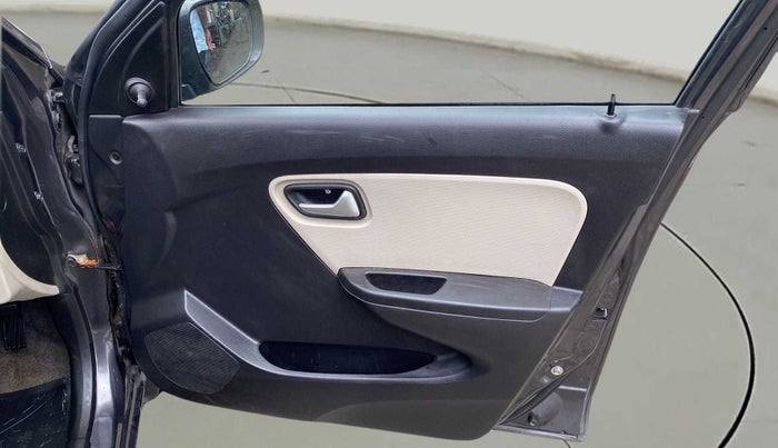 2019 Maruti Alto VXI, Petrol, Manual, 8,064 km, Driver Side Door Panels Control