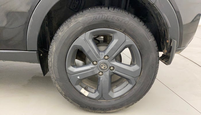 2022 Tata NEXON XZA PLUS (O) PETROL DARK EDITION, Petrol, Automatic, 21,749 km, Left Rear Wheel