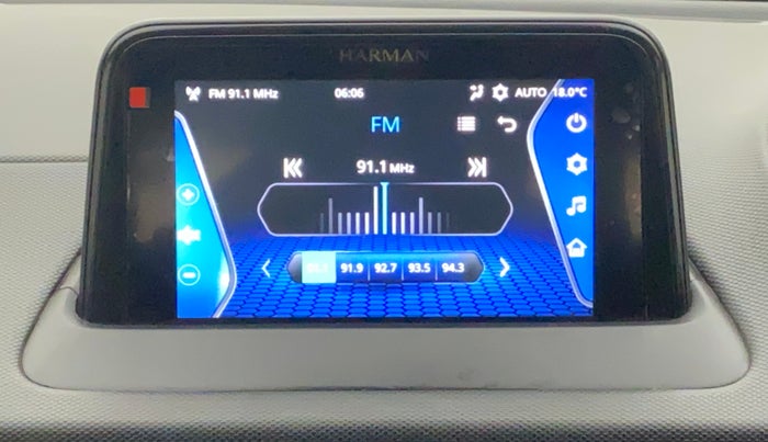 2022 Tata NEXON XZA PLUS (O) PETROL DARK EDITION, Petrol, Automatic, 21,749 km, Infotainment System