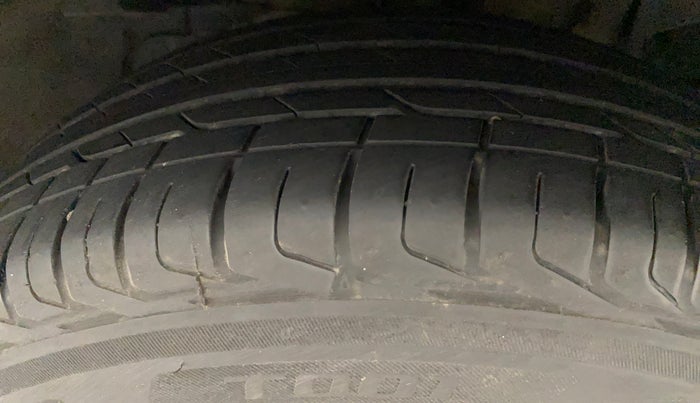 2022 Tata NEXON XZA PLUS (O) PETROL DARK EDITION, Petrol, Automatic, 21,749 km, Left Front Tyre Tread