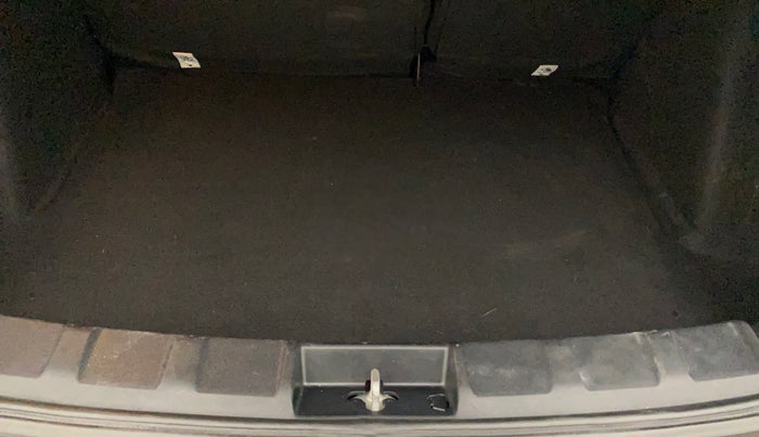 2022 Tata NEXON XZA PLUS (O) PETROL DARK EDITION, Petrol, Automatic, 21,749 km, Boot Inside