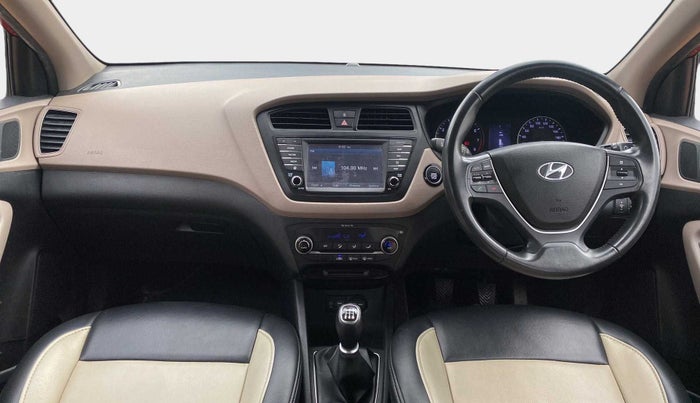 2016 Hyundai Elite i20 ASTA 1.2 (O), Petrol, Manual, 71,443 km, Dashboard