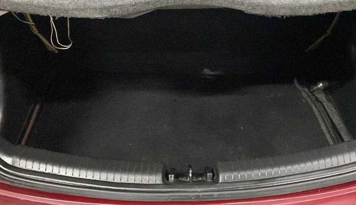 2014 Hyundai Grand i10 MAGNA 1.2 KAPPA VTVT, Petrol, Manual, 32,064 km, Boot Inside