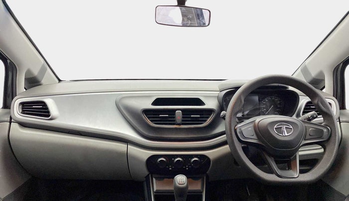 2021 Tata ALTROZ XE PETROL, Petrol, Manual, 35,530 km, Dashboard