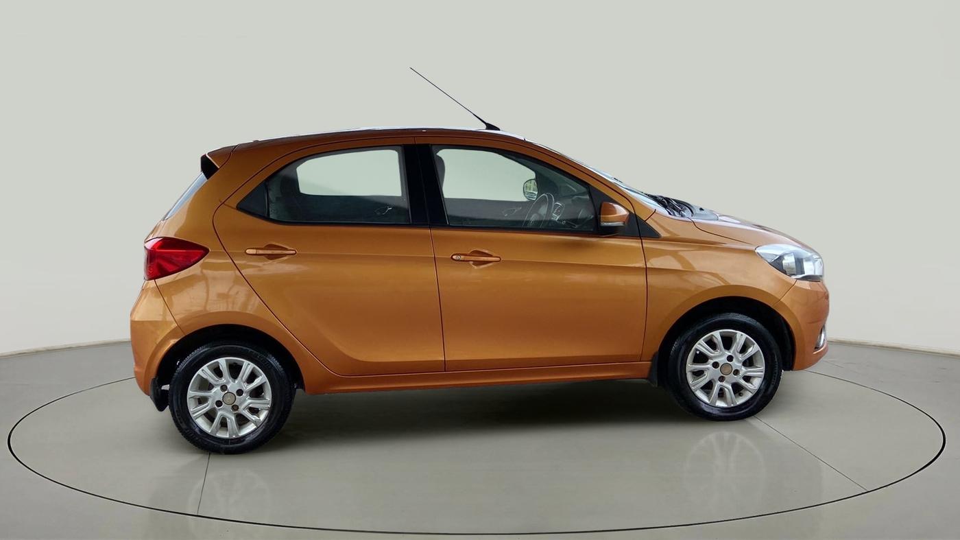 2016 Tata Tiago XZ PETROL, Petrol, Manual, 37,466 km, Right Side View