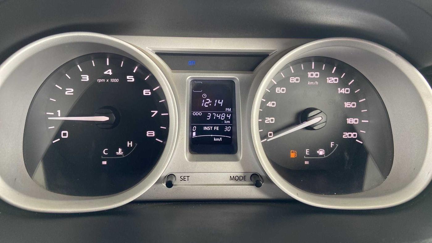 2016 Tata Tiago XZ PETROL, Petrol, Manual, 37,466 km, Odometer Image