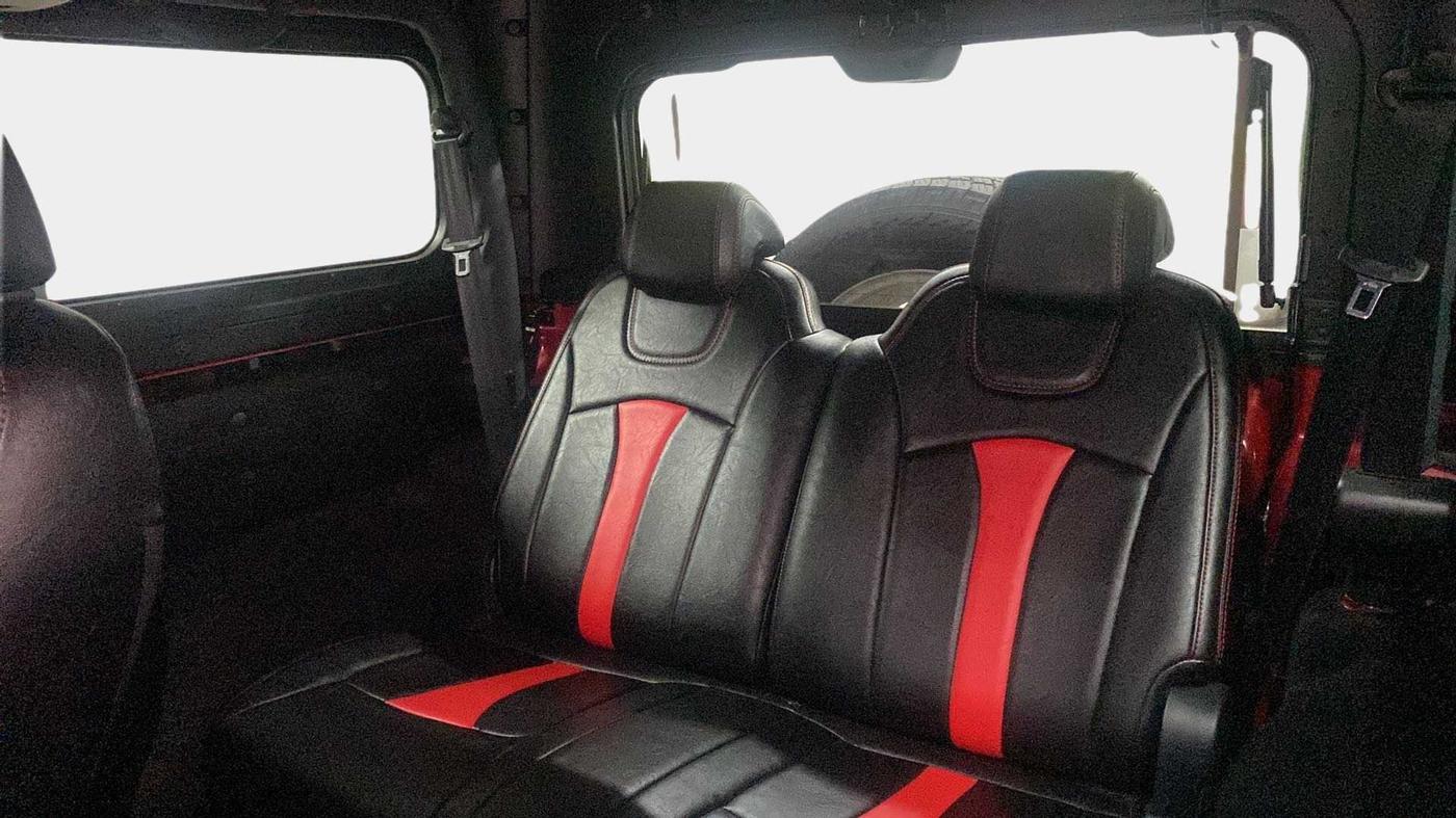 2023 Mahindra Thar LX P 2WD AT HT, Petrol, Automatic, 10,637 km, Right Side Rear Door Cabin