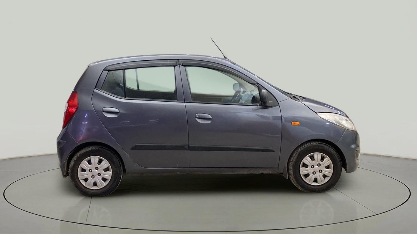 2016 Hyundai i10 MAGNA 1.1, Petrol, Manual, 48,302 km, Right Side View